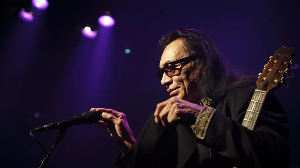 Zpěvák Sixto Rodriguez