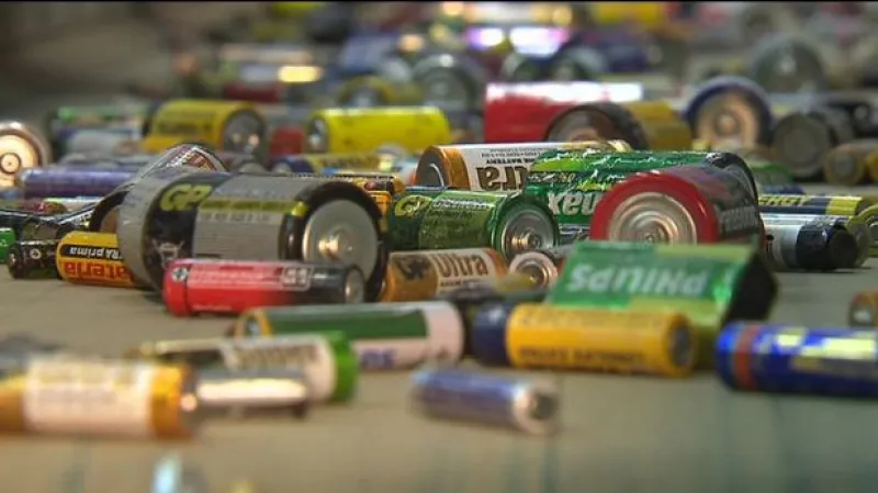 Použité baterie nepatří ani do popelnice