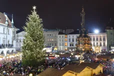 Olomoucké vánoční trhy se opět rozšíří. Kromě obou náměstí budou i na tržnici
