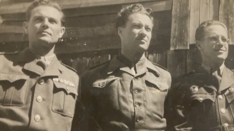 Miroslav Filipovič (první zprava) v československé zahraniční armádě ve Velké Británii