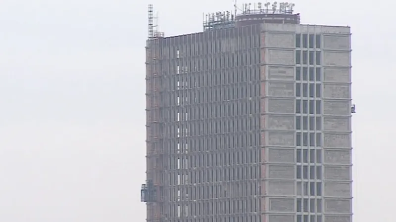 Budova měla mít podle původních plánů jen nový plášť