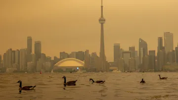 Znečištěné ovzduší v Torontu v důsledku požárů, 15. 7. 2026