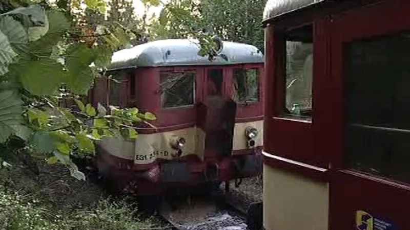 Střet motorových vlaků