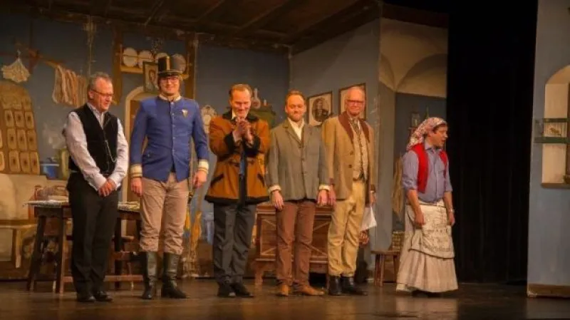 Říp a řepa, takový humor přeložit nelze, myslí si překladatel Záskoku