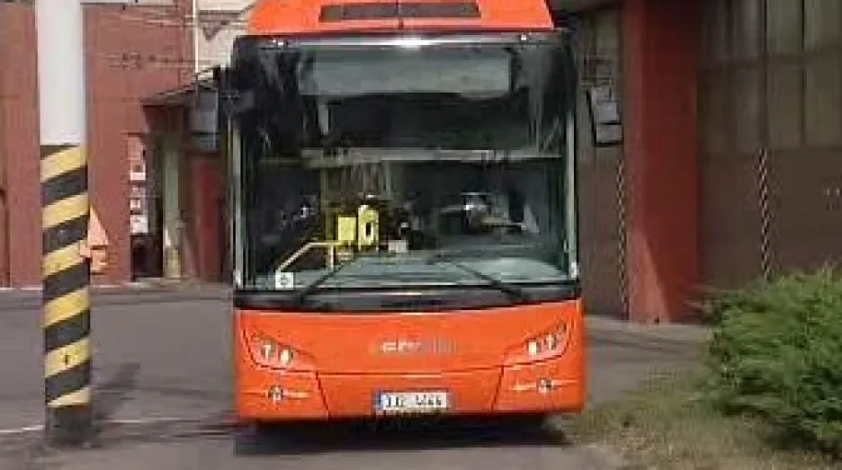 Autobus poháněný zemním plynem