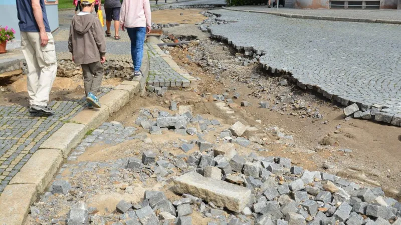 Škody po bouřce v Týně nad Vltavou