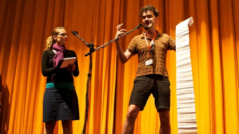 47. MFF KV: Mark Cousins, režisér filmu Příběh filmu: Odysea