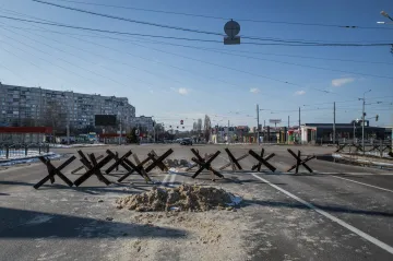 Jednání mezi Ruskem a Ukrajinou jsou přerušena do úterý, Kyjev trvá na příměří a stažení vojsk