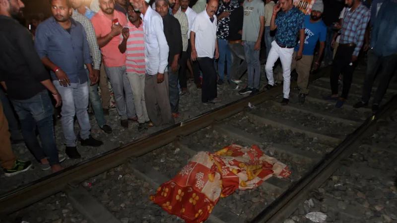 Železniční neštěstí v Indii