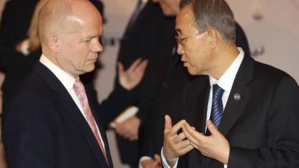 William Hague a Pan Ki-mun