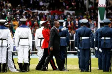 Přísahu prezidenta Keni provázely nepokoje. Nadšené davy odháněla policie plynem