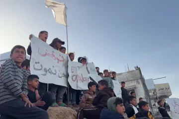 Stovky Palestinců protestovaly v Pásmu Gazy proti Hamásu