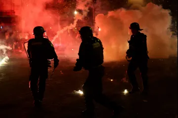 Po vítězství PSG nad Arsenalem vypukly ve Francii násilnosti