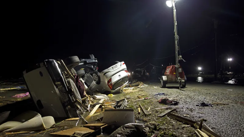 Následky ničivých tornád v Luisianě a Mississippi