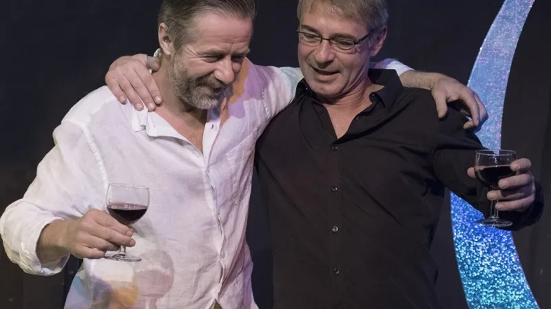 Jiří Langmajer a Jiří Dvořák ve hře Anděl v modrém