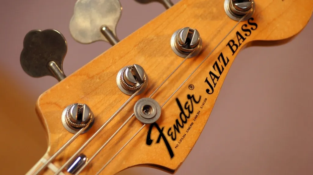 Výrobce kytar Fender míří na burzu