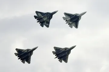 Nejmodernější ruská chlouba měla první nehodu. Stíhačka Su-57 se zřítila na Dálném východě