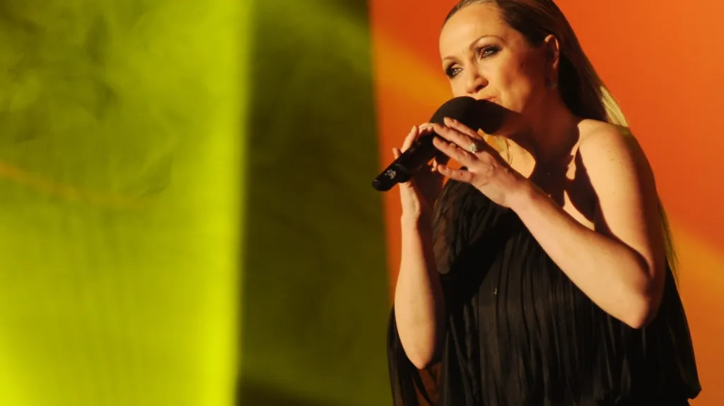 Bára Basiková