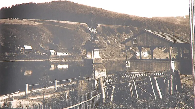 Osada Moráň, původně malá obec v Povltaví, zmizela v padesátých letech ze světa i z mapy.