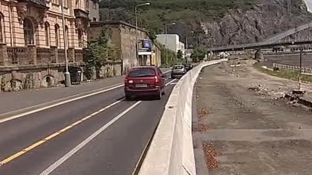 Silnice I/30 v centru Ústí nad Labem