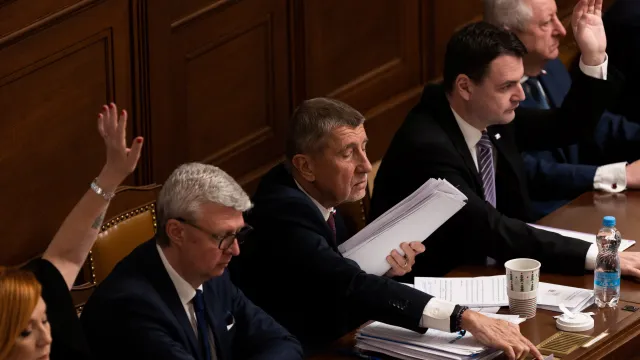Čas je vzácný, sněmovní řečníci by s ním neměli plýtvat, míní Kysela