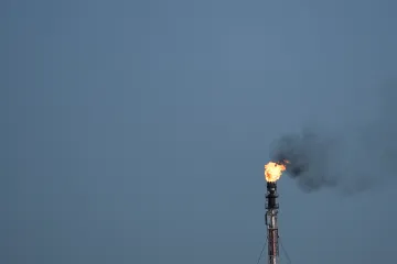 Izraelské a americké údery zasáhly petrochemický areál, tvrdí Írán