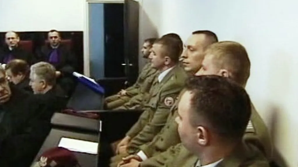 Polští vojáci před soudem