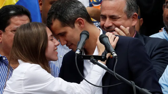 Fabiana Rosalesová s Juanem Guaidóem