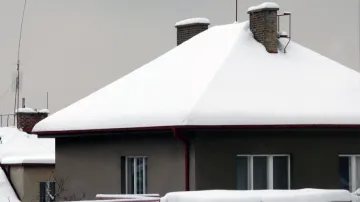 Sníh na střeše