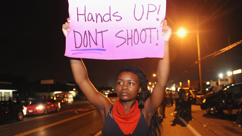 Demonstrace ve čtvrti Ferguson