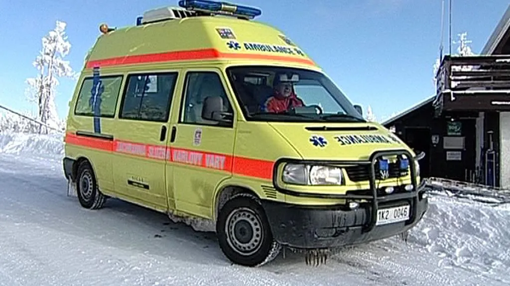Karlovarská záchranná služba by potřebovala nové sanitky