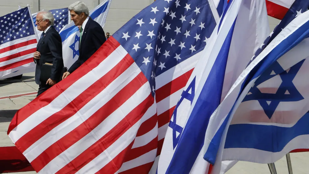 Kerry přijel do Izraele představit dohodu o likvidaci syrských chemickcýh zbraní