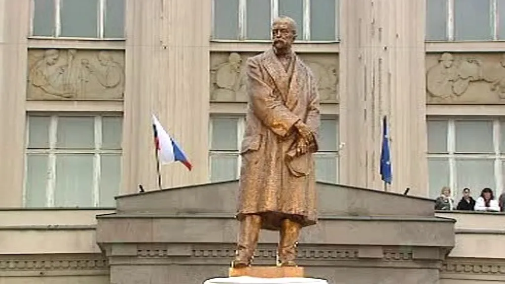Socha TGM v Bratislavě