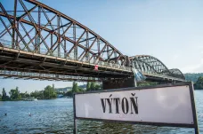 Památkáři odmítli zrušit ochranu železničního mostu na pražské Výtoni, čeká se na verdikt ministerstva