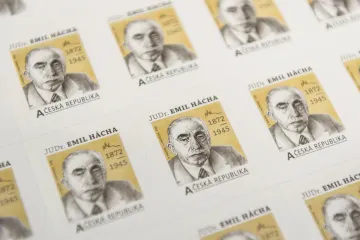 Na známkách bude i protektorátní prezident Hácha. Jako jediný dosud chyběl