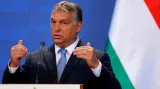 Zpravodaj ČT: Pro Orbána je to politická výhra