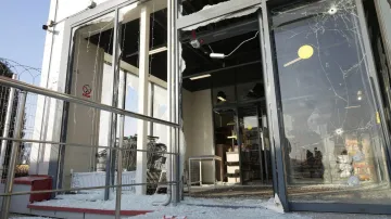 Záběr zveřejněný úřady Moskevské oblasti, podle nichž jde o následky ukrajinského útoku v obci Domodědovo