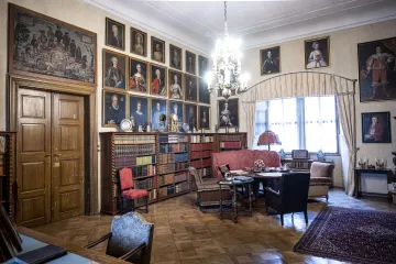 Soud přiřkl mobiliář zámku Hrubý Rohozec dědičce rodu Walderode