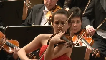 Brněnská filharmonie si zahrála s houslistkou Christinou Brabetz