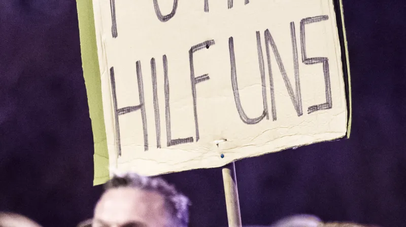 „Putine, pomoz nám“