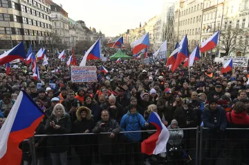 V Praze se sešli na demonstraci odpůrci povinného očkování