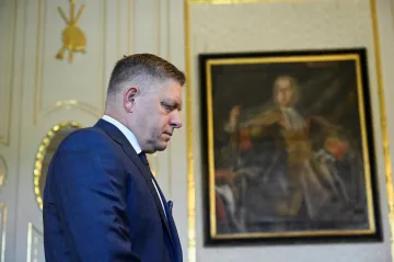 Evropští socialisté mají obavy z Ficova vládnutí s nacionalisty. Pozastavili členství Smeru i Hlasu