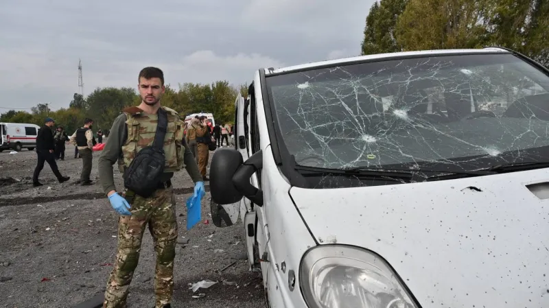 Následky ruského raketového útoku v Záporoží
