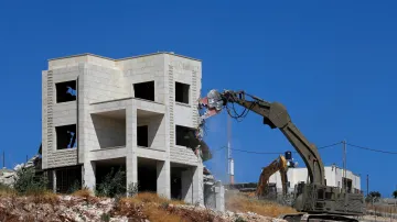 Izrael začal s demolicí domů u východního Jeruzaléma