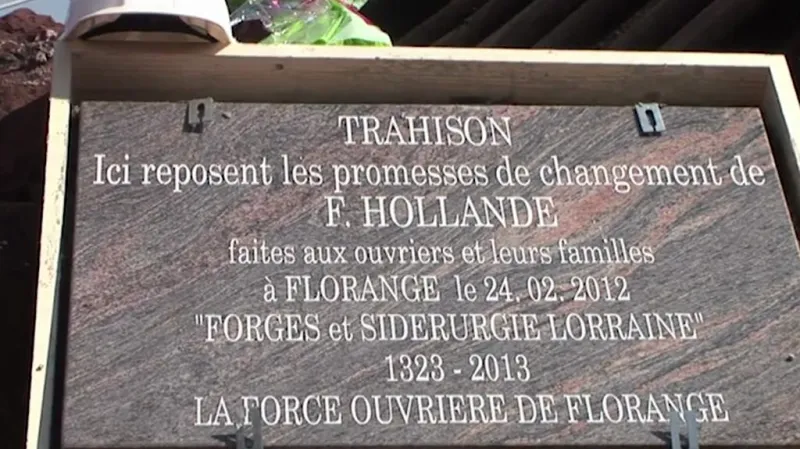 Pomník slibů prezidenta Hollanda