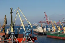Rakety zasáhly přístav v Oděse. Útok přišel krátce po podpisu dohody o vývozu obilí