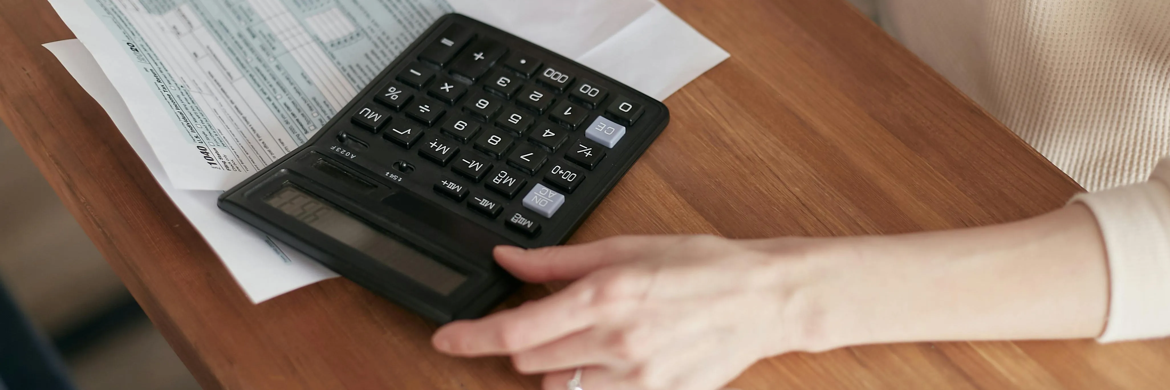 Ve sněmovně už je novela, která má zastavit růst sociálních odvodů živnostníků