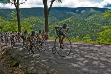 Jeseníky daly Josefu Zimovčákovi a spol. zabrat, nyní míří na Brno