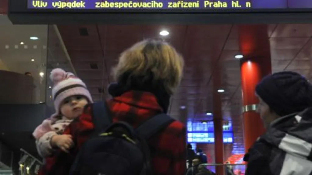 Porucha zastavila vlaky