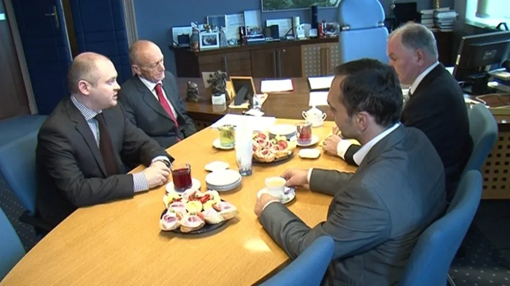 Koaliční jednání sociálních demokratů s lidovci